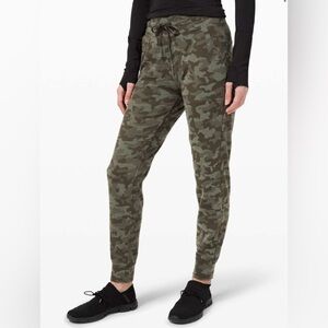 Lululemon Ready to Rulu Jogger 29” in Heritage Camo Dark Olive Green Twill Rare